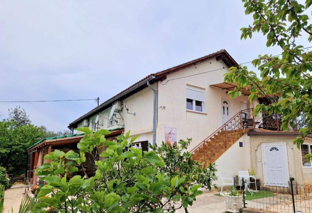 App & Beauty Loza Apartment Zambratija  Ngoại thất bức ảnh